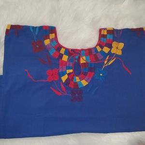 Artesian Mexican top